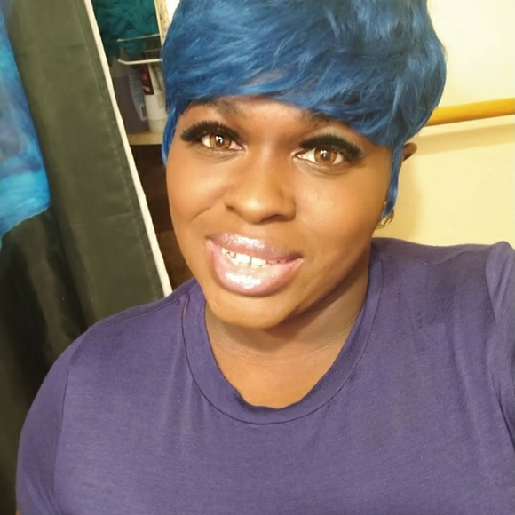 Short wig - Picture 5 of 7